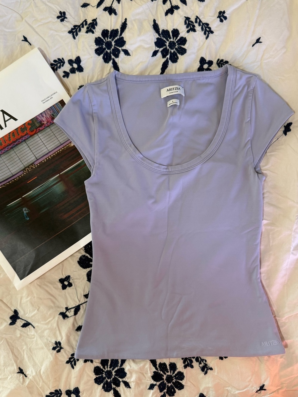Aritzia Contour Emanate Top